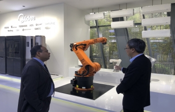 Consul General visited Midea Group and Guangdong Jaten Robot & Automation Co in Foshan in 20 Feb 2019
