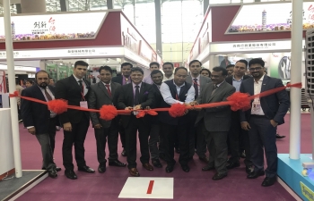 Consul General inaugurated India Pavilion at the Canton Fair (15 Oct, Guangzhou)